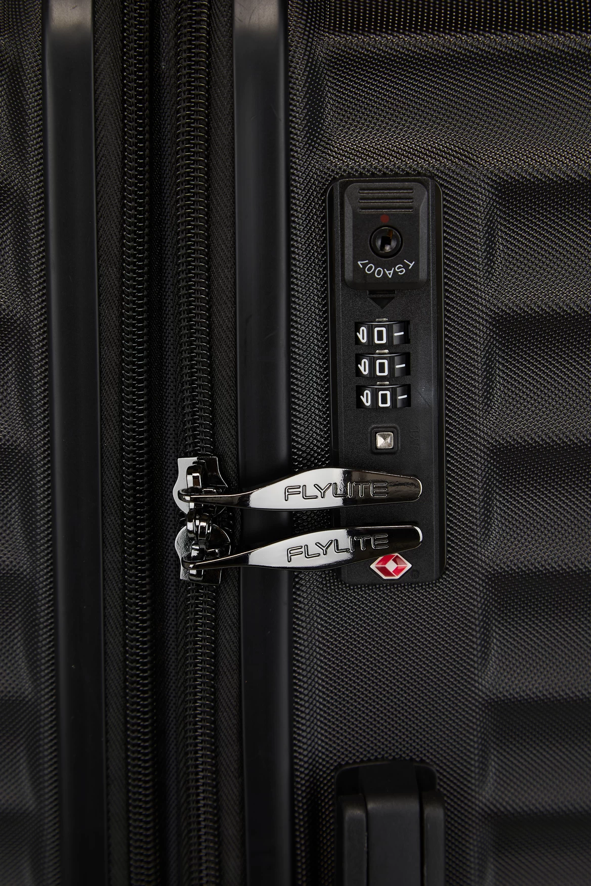 Berlin 78cm Suitcase 7 Berlin 78cm Suitcase - Image 7