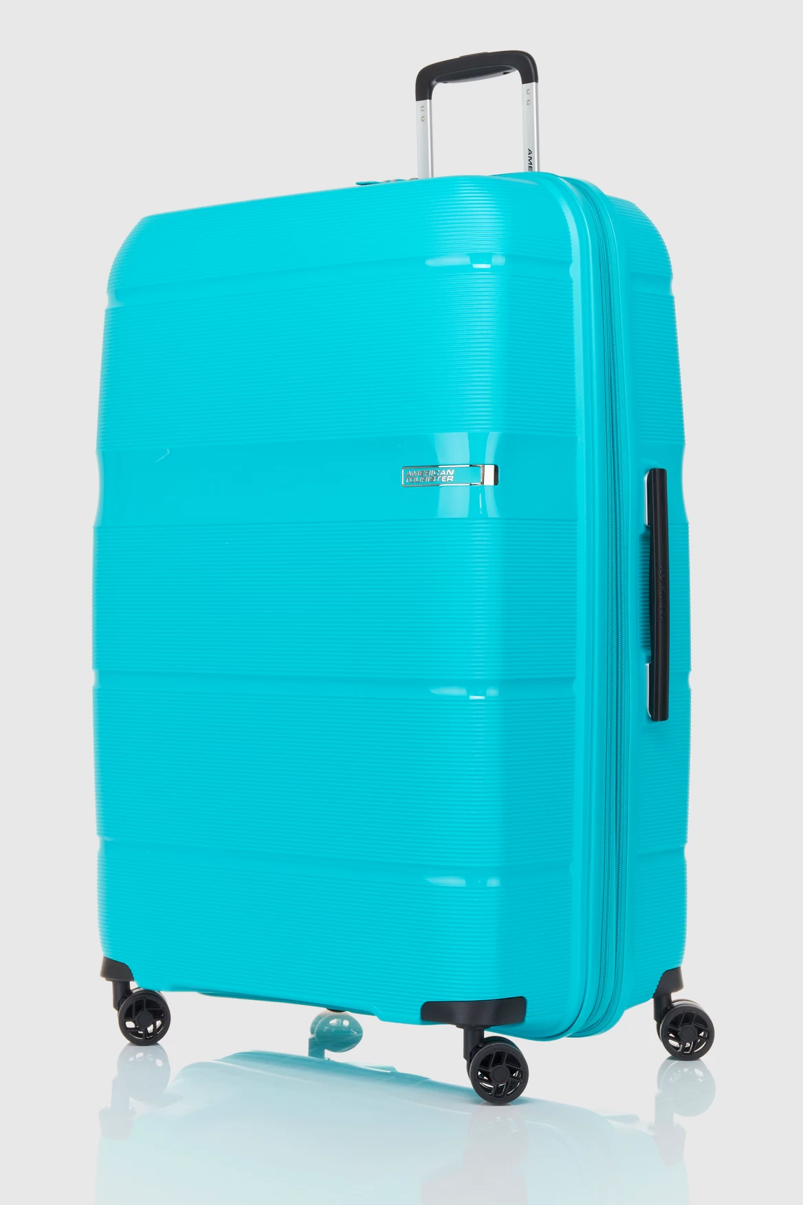 American Tourister Linex 81cm Suitcase 1 American Tourister Linex 81cm Suitcase