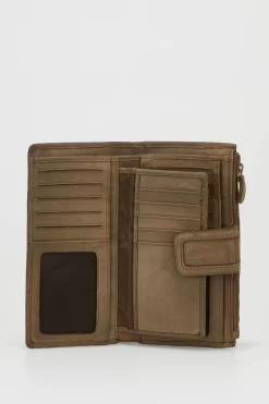 Esme Leather Large Wallet -Travel Luggage Shop 3208958 3