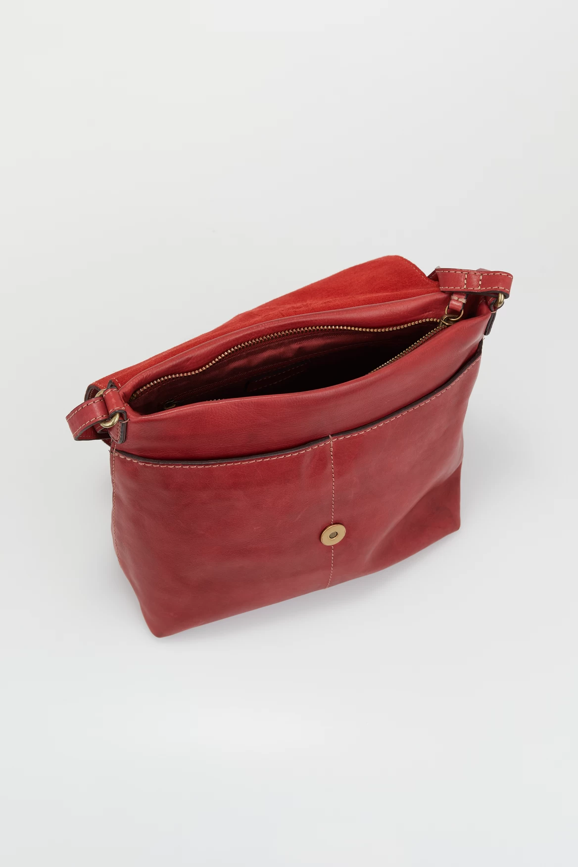 Maya Leather Classic Flapover Bag 3 Maya Leather Classic Flapover Bag - Image 3