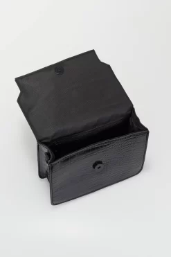 Crossbody Bag With Chain Detail -Travel Luggage Shop 3210669 3